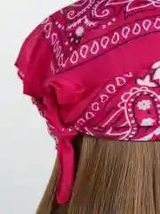 Фуксия бандана с классическим принтом