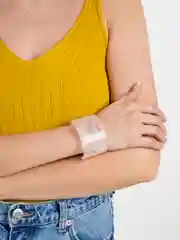 Белый браслет пластиковый / Браслет женский / Браслет широкий