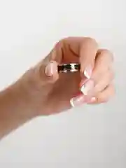 Черный кольцо
