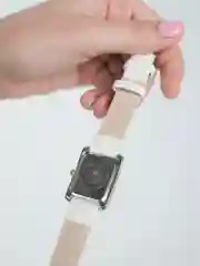 Белый женские кварцевые часы