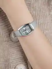 Серебряный женские кварцевые часы