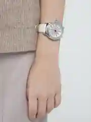 Белый женские кварцевые часы