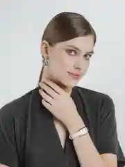 Розовый женские кварцевые часы