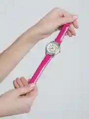 Фуксия женские кварцевые часы