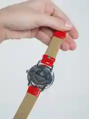 Красный женские кварцевые часы