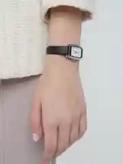 Угольный женские кварцевые часы