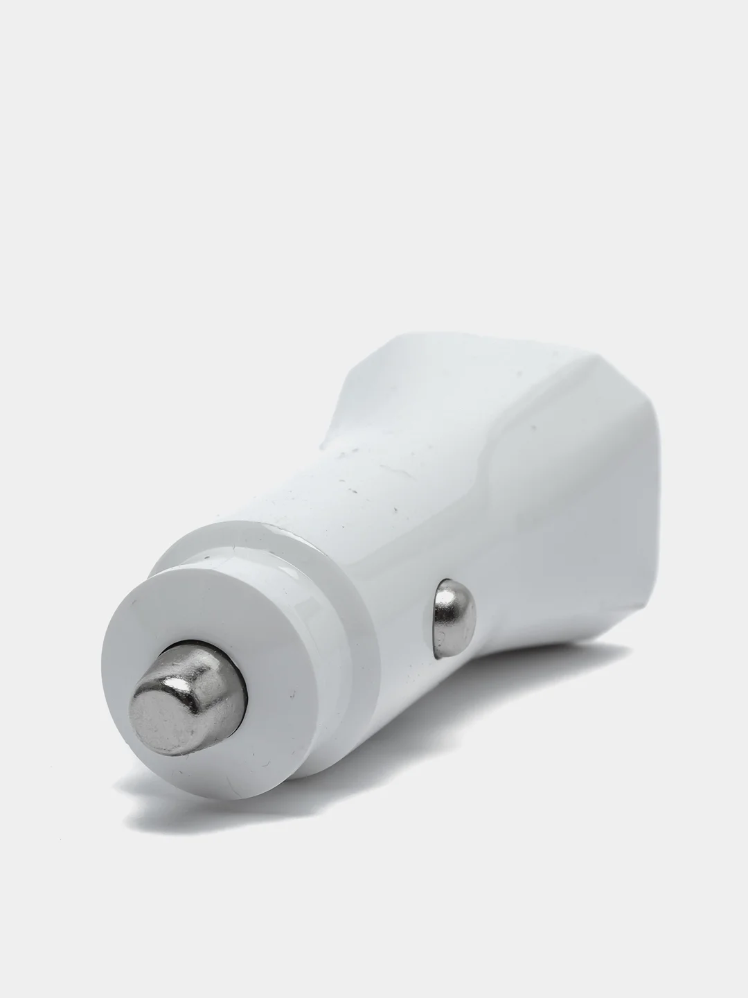 Белый зарядное устройство от прикуривателя USB+Type-c 18w