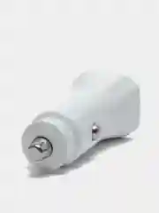 Белый зарядное устройство от прикуривателя USB+Type-c 18w