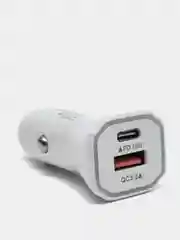 Белый зарядное устройство от прикуривателя USB+Type-c 18w