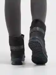 Сапоги женские, Strobbs