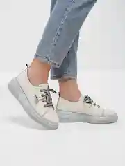 Туфли женские закрытые AQVAMARIN