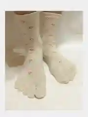 Молочный носки с пальцами