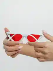Багровый солнцезащитные очки женские