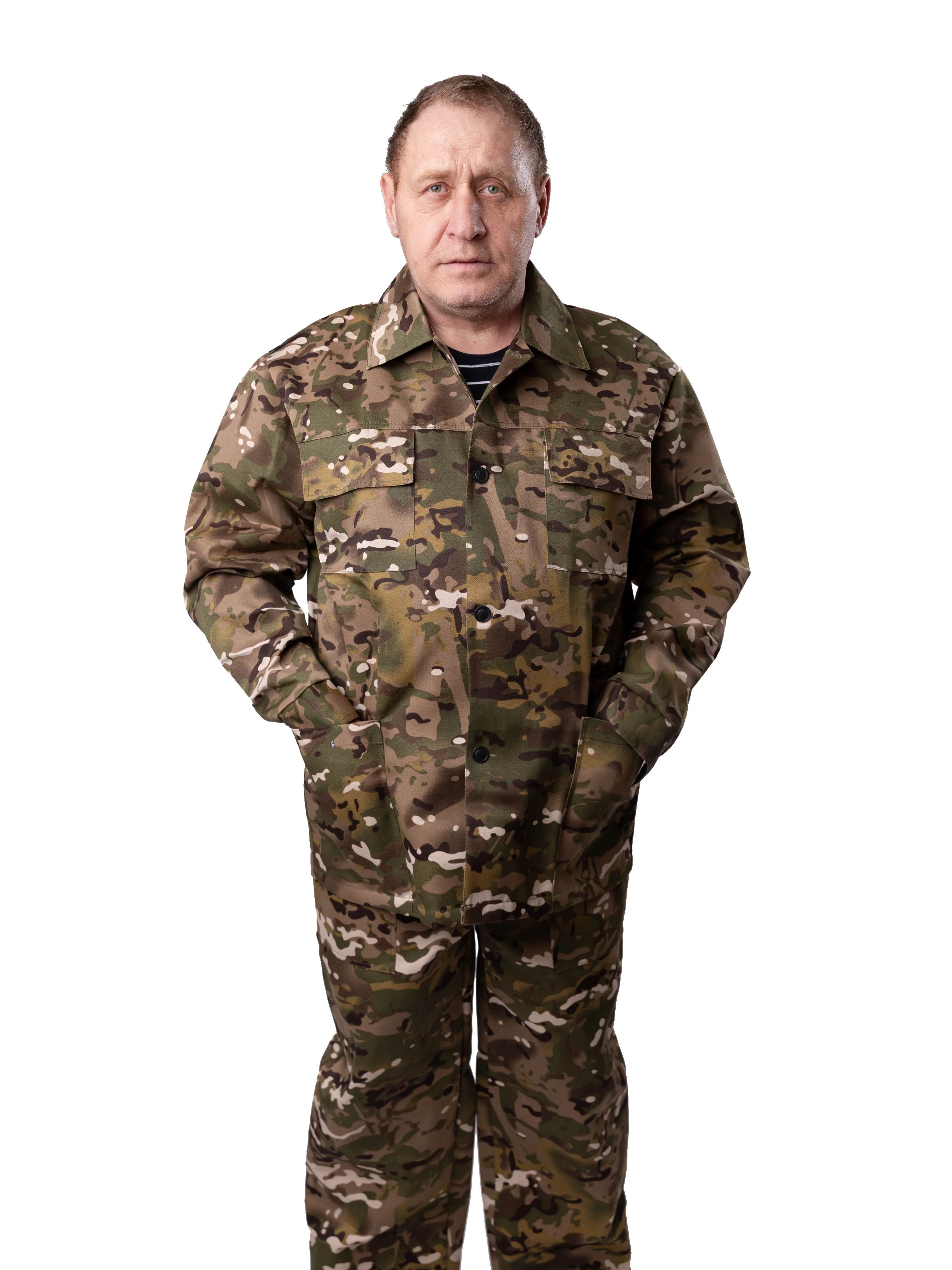 Багровый камуфляжный костюм
