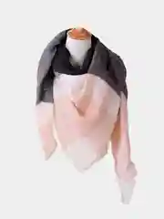 Молочный платок женский