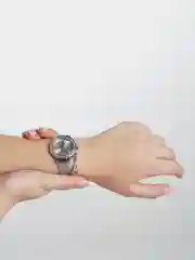 Серебряный женские наручные часы с Эйфелевой башней