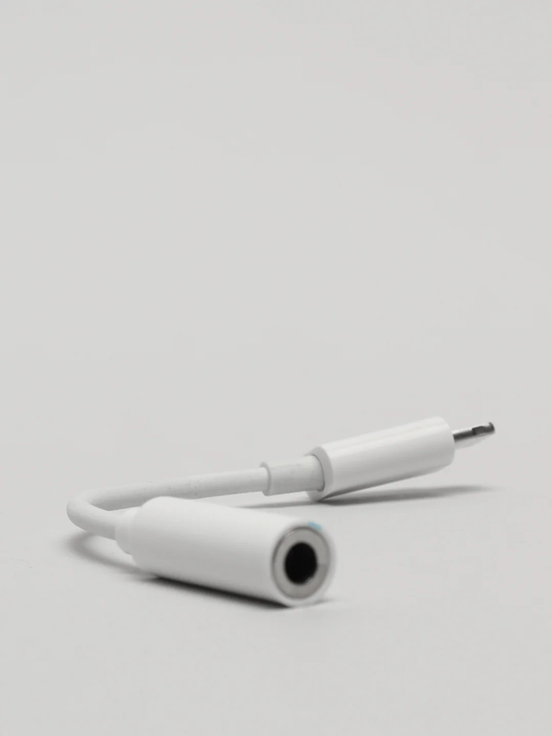 Адаптер WALKER IPhone - AUX, TYPE-C - AUX