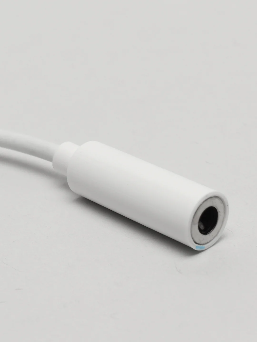 Адаптер WALKER IPhone - AUX, TYPE-C - AUX