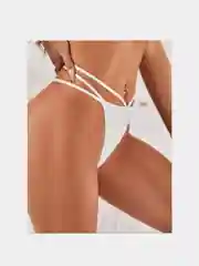 Трусы-стринги женские