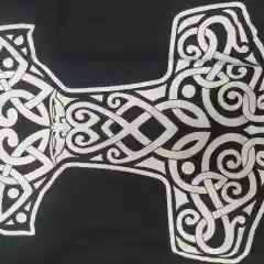 Футболка "Молот Тора"