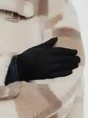 Черный перчатки женские