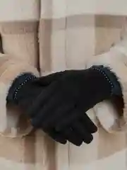 Черный перчатки женские