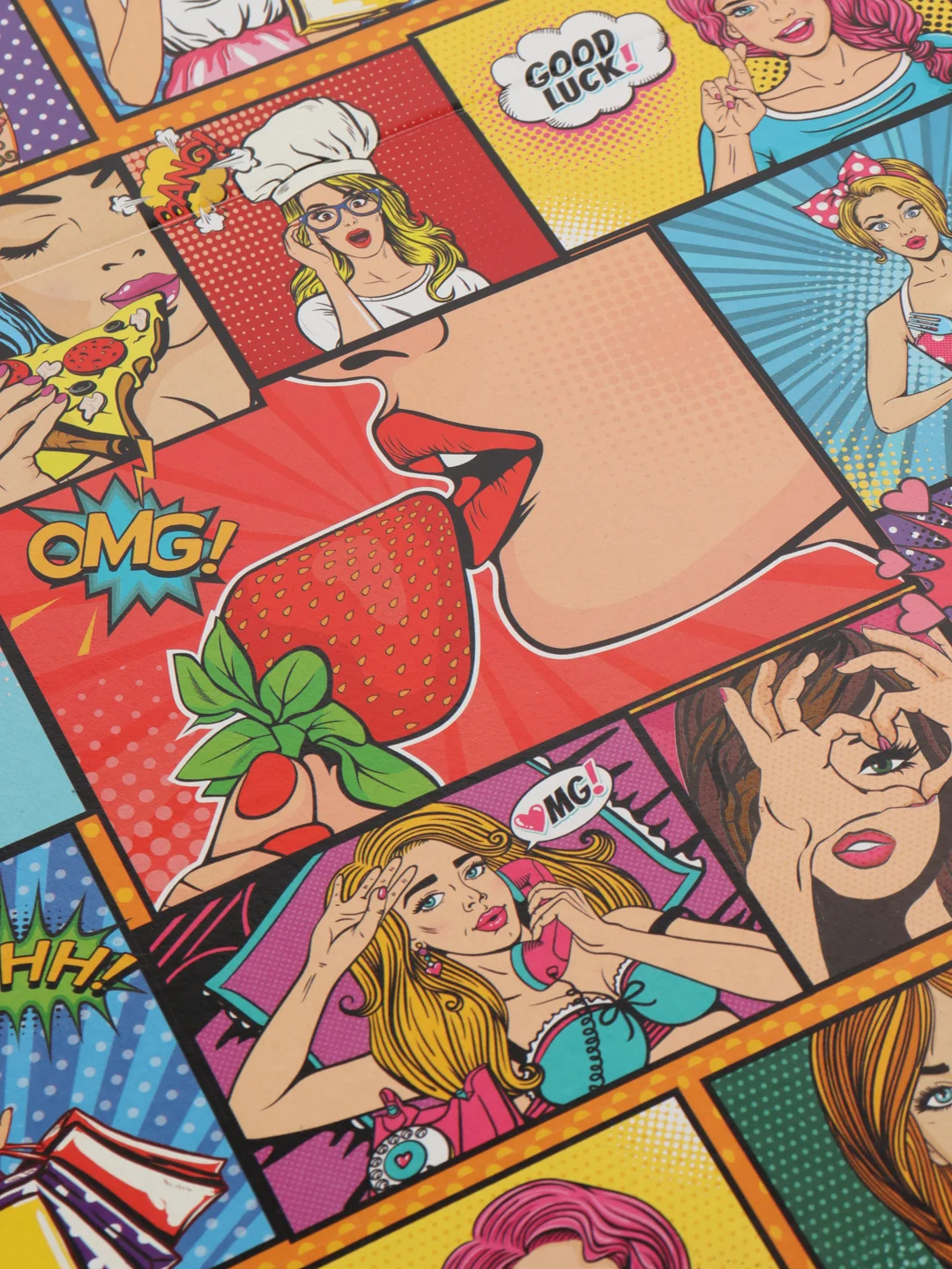 Красный подарочная коробка "Pop-art Клубничка", 28,5 х 9,5 х 29,5 см