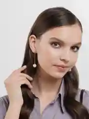 Белый висячие серьги