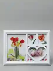 Белый фоторамка-коллаж