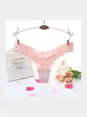 Розовый трусы, стринги женские, бесшовные