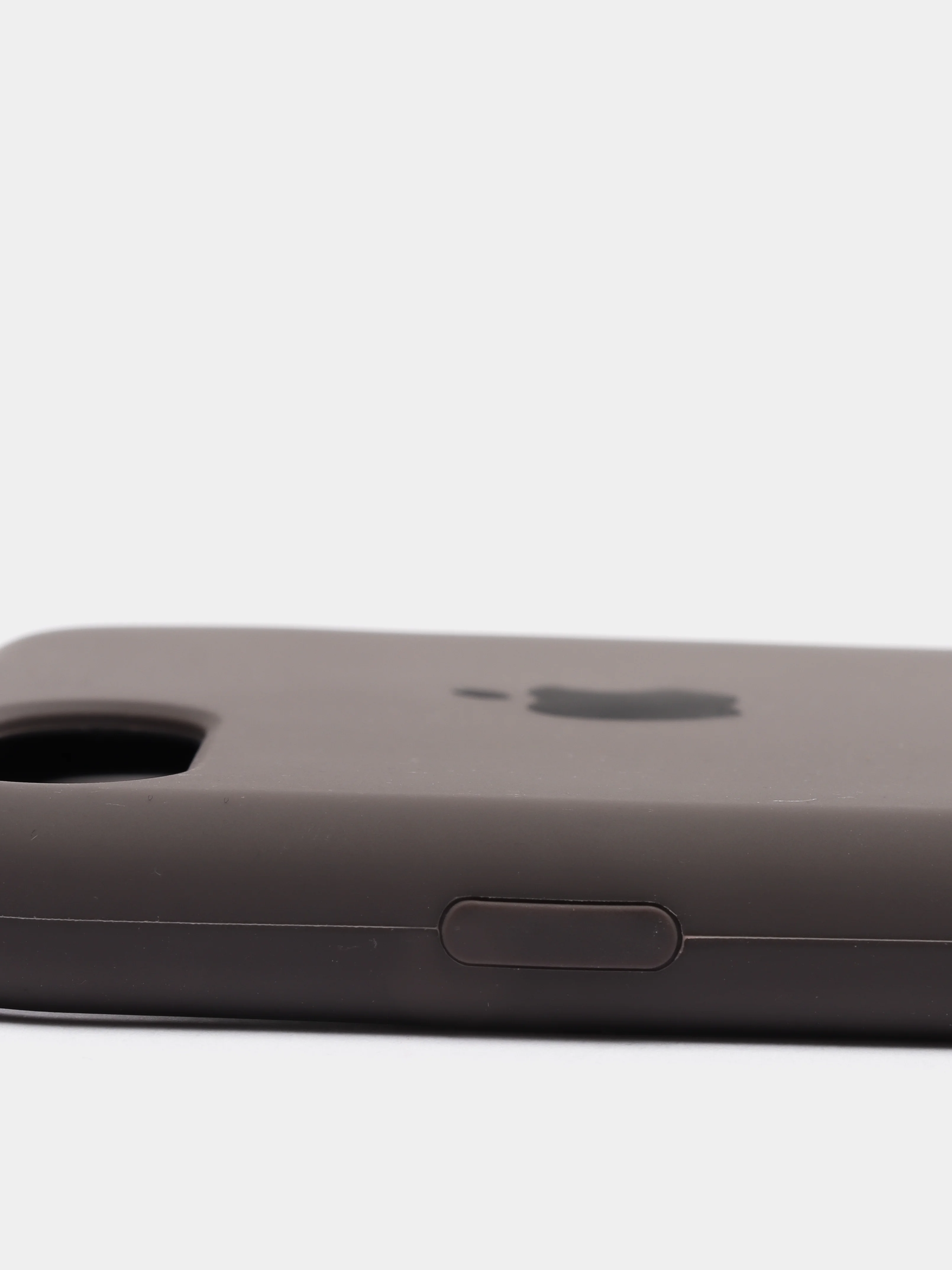 Коричневый силиконовый чехол на iPhone 6, 6S / 7, 8 / 7 Plus, 8 Plus / X, XS / XR (разные цвета)
