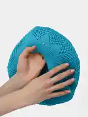 Лазурный ажурный вязаный берет "Юджит", весенняя женская шапка