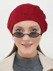 Багровый берет женский "Волна", ажурный, вязаный