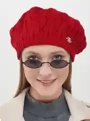 Красный берет женский ажурный  Ангел