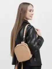 Бежевый рюкзак