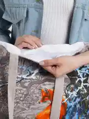 Бежевый хозяйственные сумки