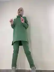 Бежевый костюм