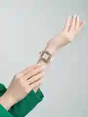 Белый часы наручные женские