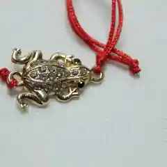 Браслет красная нить