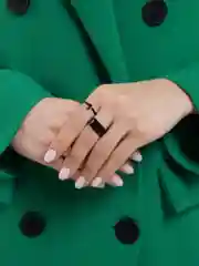 Черный парные кольца