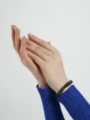Черный браслет с короной унисекс