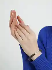 Браслет с бусинами унисекс