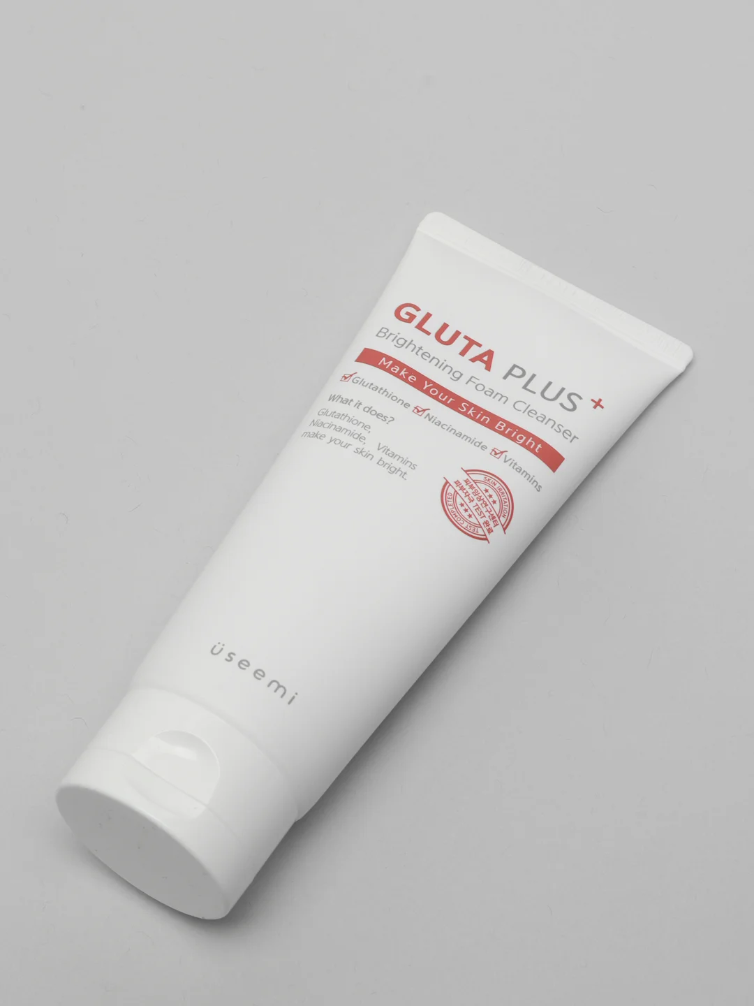 Useemi пенка для умывания Gluta Plus+, 150 ml