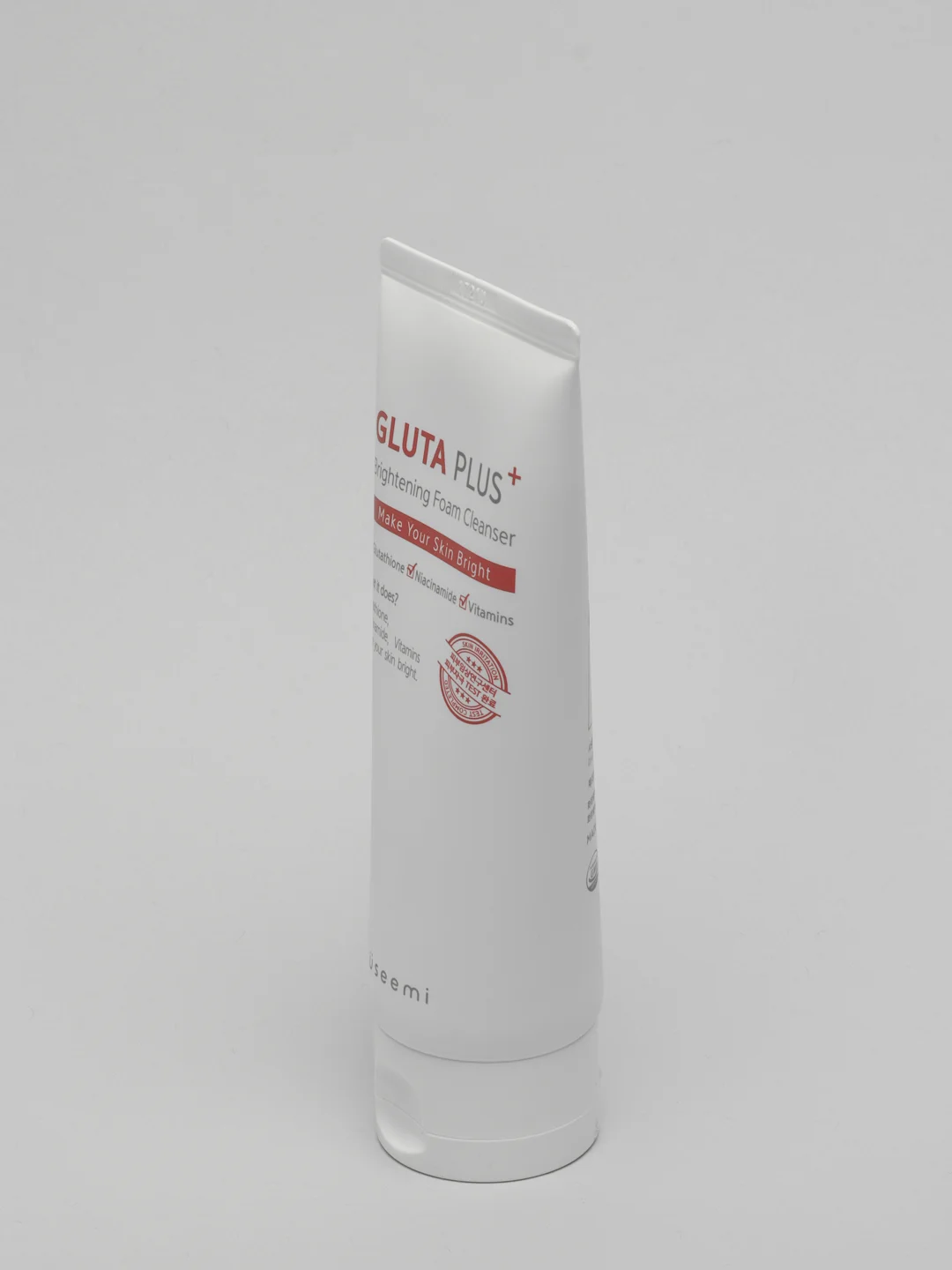 Useemi пенка для умывания Gluta Plus+, 150 ml