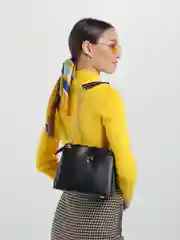 Женская сумка на одно плечо