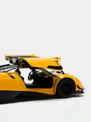 Желтый 2016 Pagani Huayra BC KINSMART KT5400D