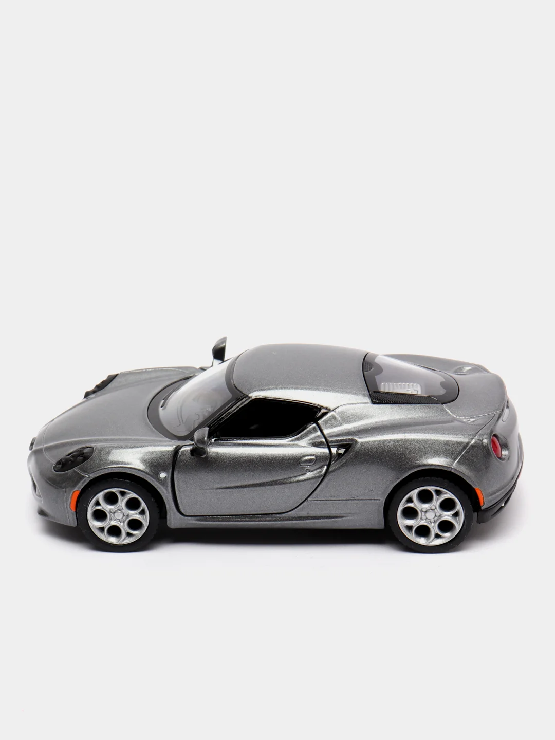 Серый металлическая машинка 2013 Alfa Romeo 4C KT5366D