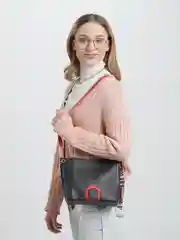 Черный женская квадратная базовая сумка