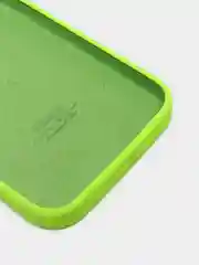 Салатовый чехол Silicone Case для iPhone 13 Pro с закрытым низом