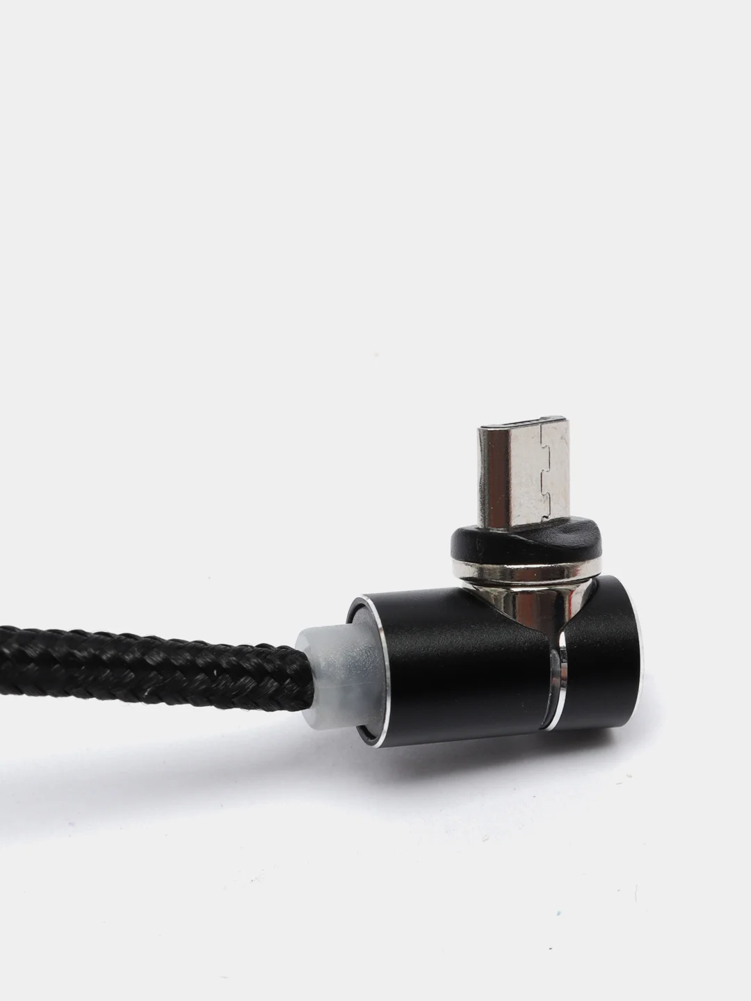 Черный usb кабель магнитный 3 в 1, сменные разъемы MicroUSB,Type-C,Lightning для Android и iPhone